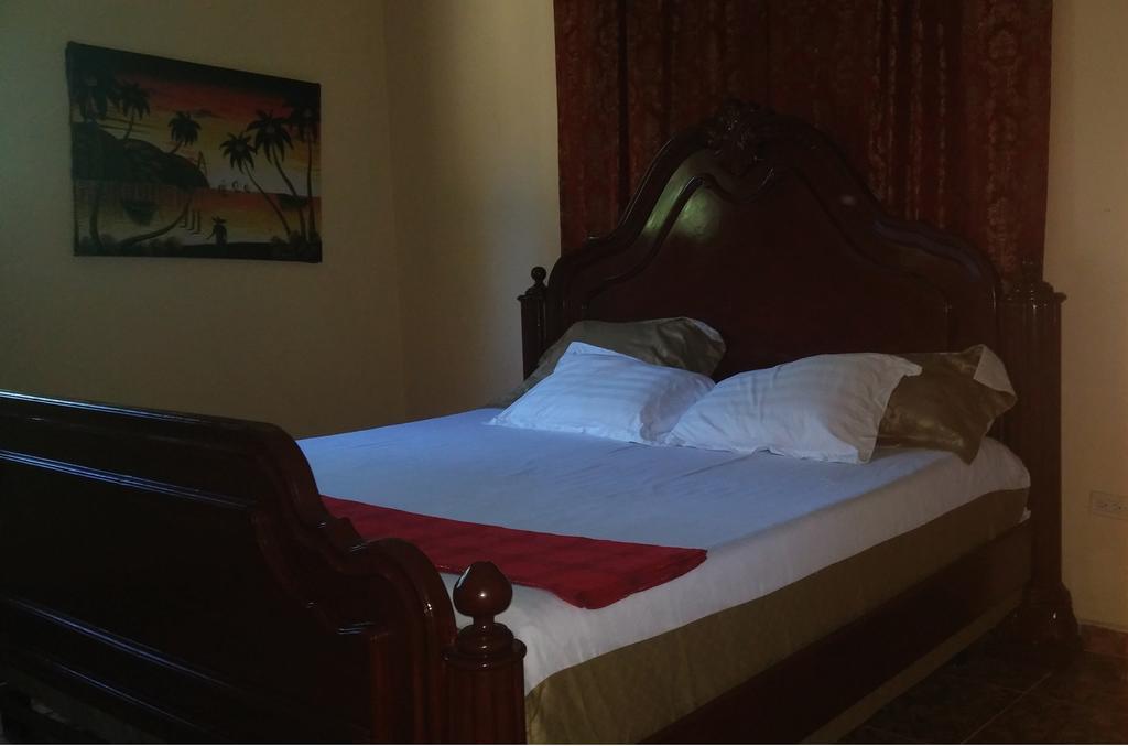 Le Dubourg Guesthouse 몽트루이 객실 사진